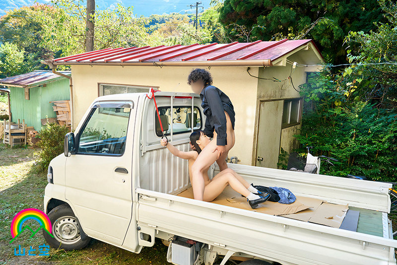 性的搾取ってなんですか？か弱い炉利娘は汚じさん極太チ◎ポに戸惑いながら何度も何度も白目イキを繰り返す イケないこと大好きおませさん めいちゃん 野外フェラ