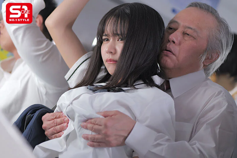 【田野憂】痴漢された挙句、セックスを求め痴漢セックスに没頭するLカップ爆乳女子校生【SONE-786】